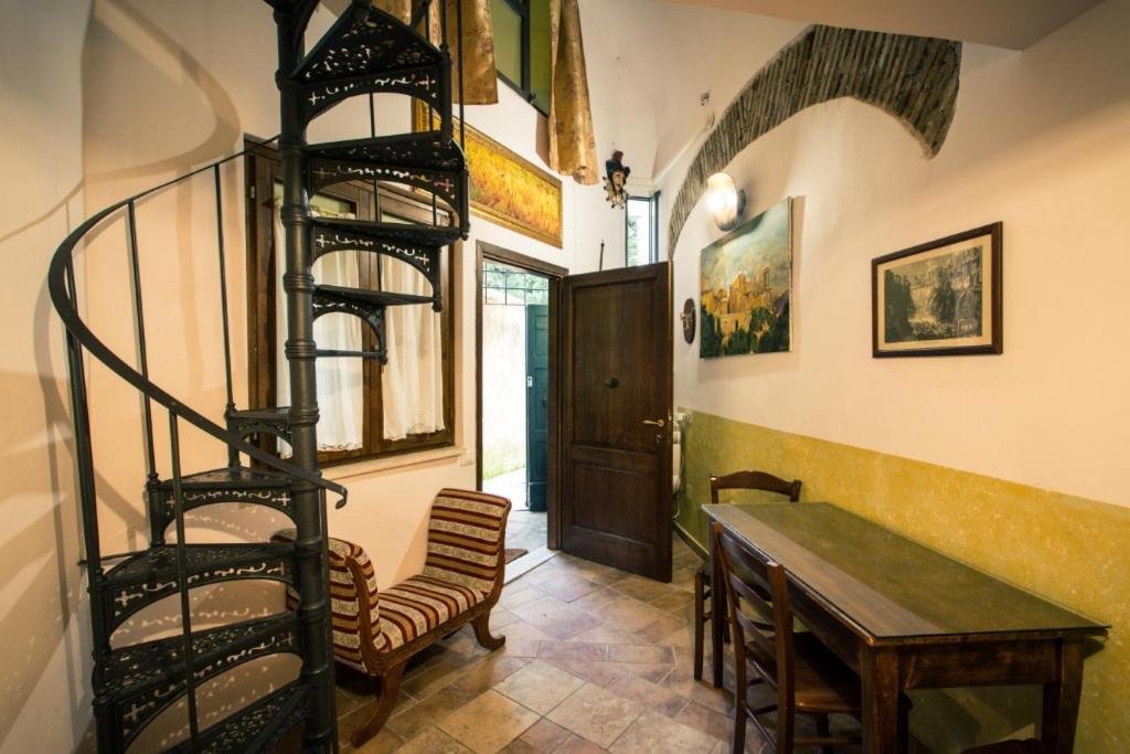 B&B La Fontana Di Pegaso Тиволи Екстериор снимка
